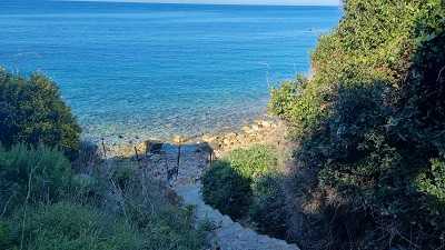 A louer F2, F3 en bord de la mer, Tighremt. Bejaia
