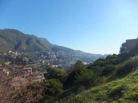 Terrain 1000m² a bejaia ville avec acte